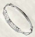 S.S. BANGLE BRACELET W/HEARTS ADJUSTABLE