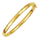 14KY HAMMERED ADULT BANGLE 60mm